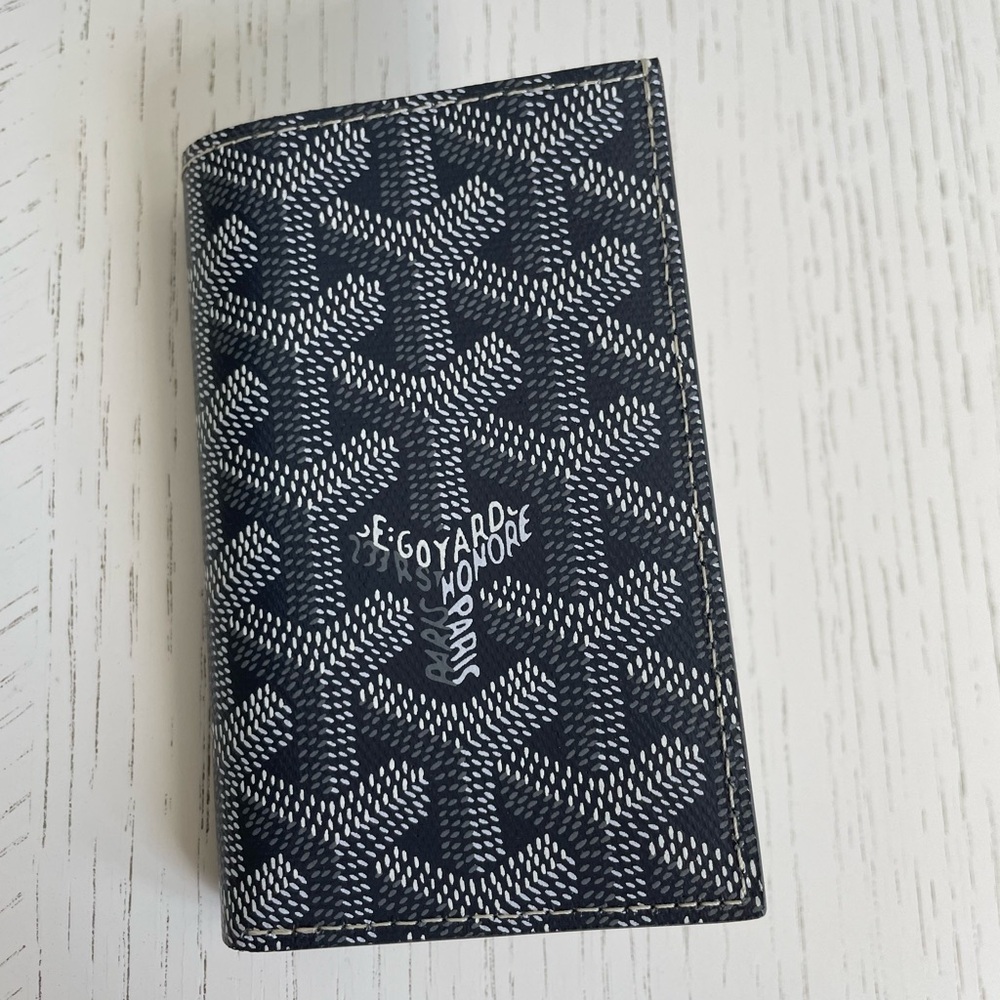 Goyard Saint-Pierre Card Wallet Grey